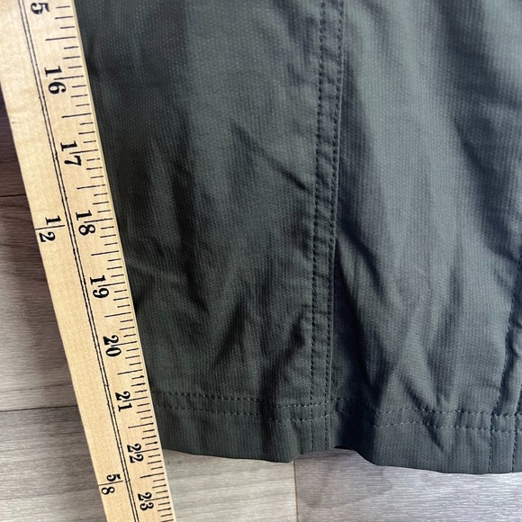 Title Nine Hiking‎ Pants Women's Size 14 Black Elastic Waist Straight Leg Preppy - Picture 10 of 16